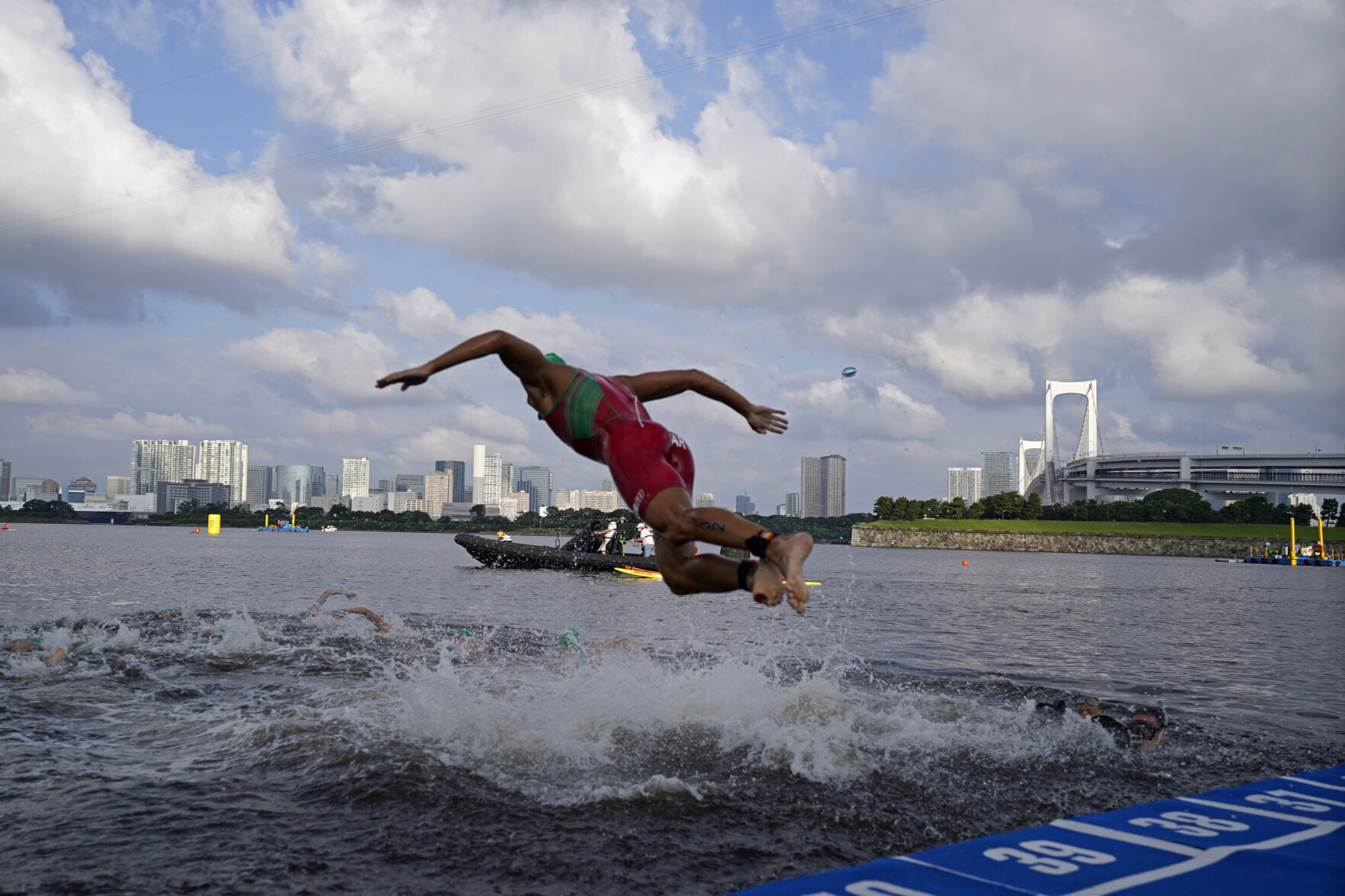 APTOPIX Tokyo Olympics Triathlon